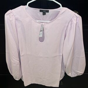 J.Crew NWT‎ lavender women’s puff sleeve crepe keyhole neckline top. Size SP